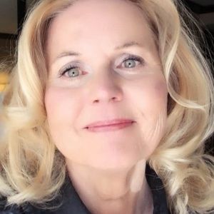 Meet your Posher, Cathy